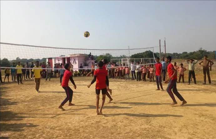 खेलकूद प्रतियोगिता: भटौलिया के खिलाड़ियों का शानदार दबदबा