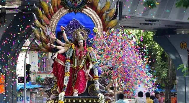 शारदीय नवरात्रि की धूम: नागपुर और विदर्भ में देवी मंदिरों में उमड़ी भक्तों की भारी भीड़