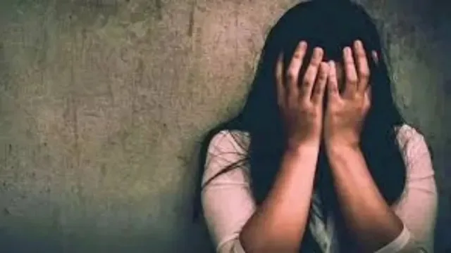 मासूम से दरिंदगी: कोरबा में 7 साल की बच्ची की हत्या और दुष्कर्म का आरोपी गिरफ्तार, लोगों में भारी गुस्सा