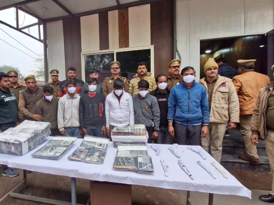 चोर गिरफ्तार: कपासन पुलिस ने सात वारदातों का किया पर्दाफाश