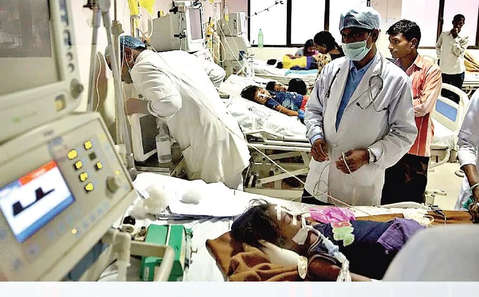 स्वास्थ्य जांच अभियान: 105 मरीजों की जांच और 40 मरीज ऑपरेशन के लिए वाराणसी भेजे गए