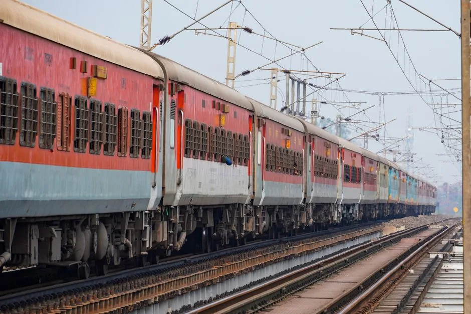 गोरखपुर-बनारस मेमू सेवा: रेल विभाग नान-स्टॉप ट्रेन चलाने के प्रस्ताव पर कर रहा विचार