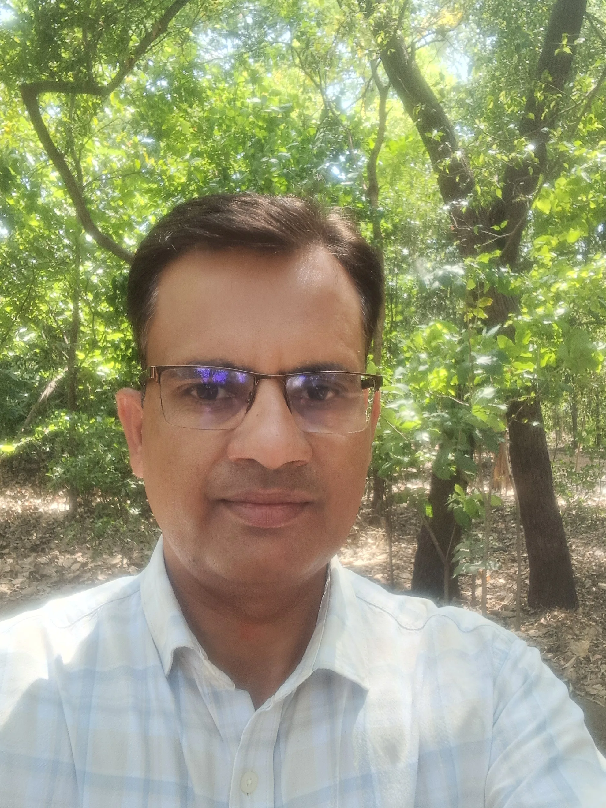 उच्च शिक्षा विशेषज्ञ: प्रवीण दीक्षित दो दशकों से दे रहे हैं सटीक खबरें
