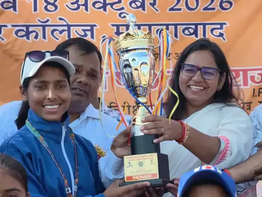 बालिका क्रिकेट प्रतियोगिता: अंडर-17 में लखनऊ और अंडर-19 में मेरठ मंडल ने जीता खिताब