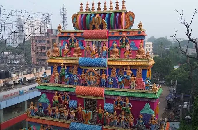 भव्य आयोजन: पटना में खजुराहो मंदिर की तर्ज पर सजेगा दुर्गा पंडाल, 80 फीट ऊंचा होगा ढांचा