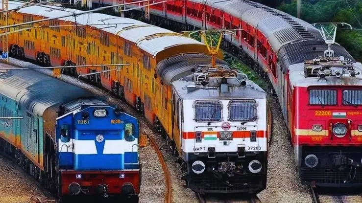 रेलवे का तोहफा: बस्ती के यात्रियों के लिए चार और पूजा स्पेशल ट्रेनें शुरू
