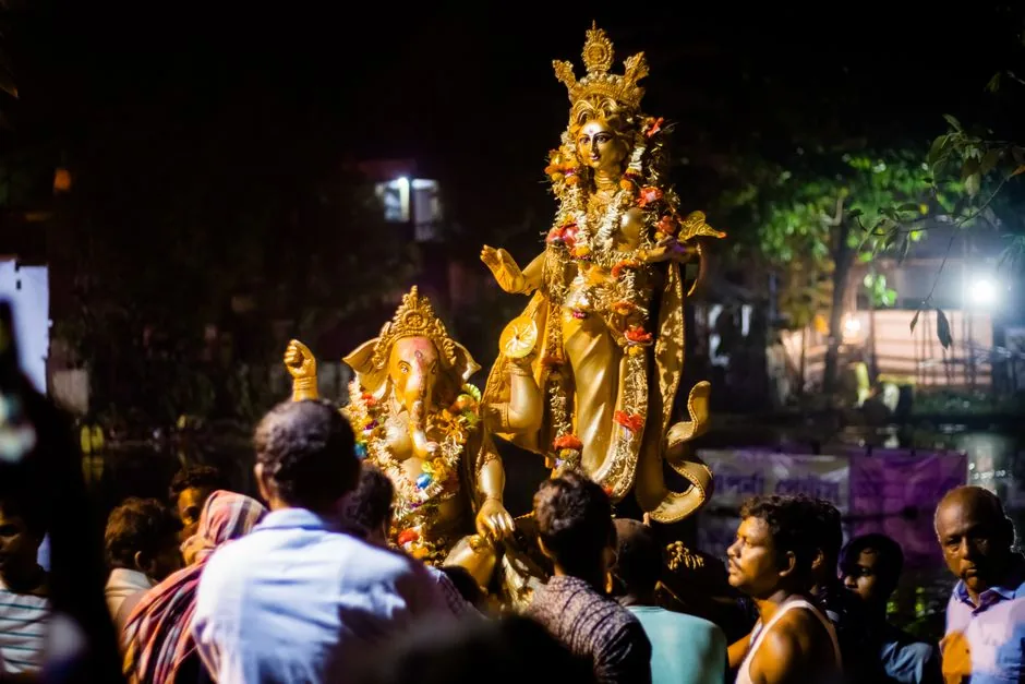शरद पूर्णिमा 2026: रविवार 25 अक्टूबर को मनेगी शरद पूर्णिमा, जानिए लक्ष्मी पूजा और खीर बनाने के नियम