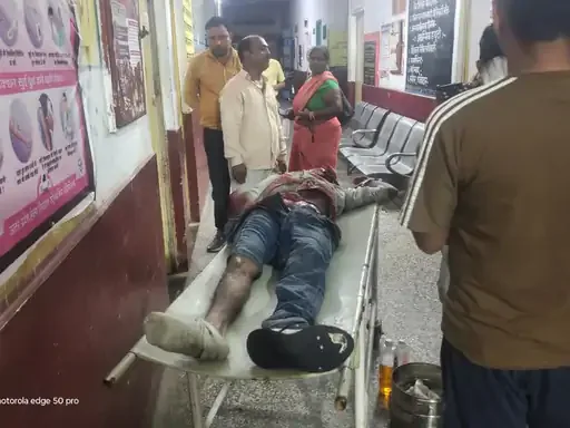 सड़क हादसा: बाराबंकी में अज्ञात वाहन की टक्कर से युवक गंभीर रूप से घायल