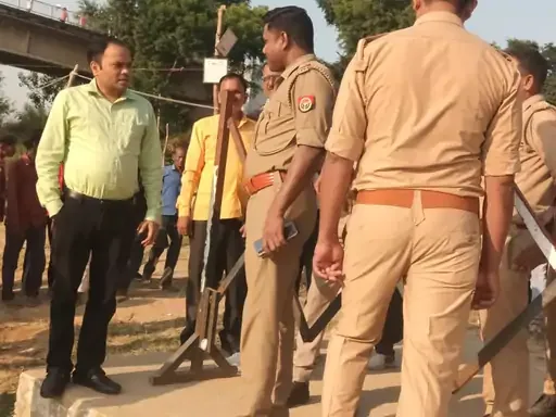 विसर्जन संपन्न: कामाख्या धाम के गोमती घाट पर 65 से अधिक प्रतिमाओं का विसर्जन