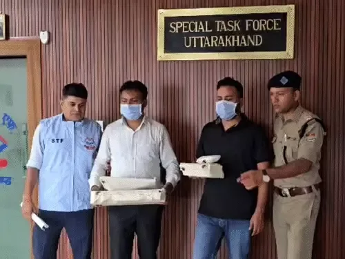 देहरादून में साइबर अपराध: सिम बॉक्स का उपयोग कर फर्जी कॉल सेंटर चलाने वाले दो गिरफ्तार